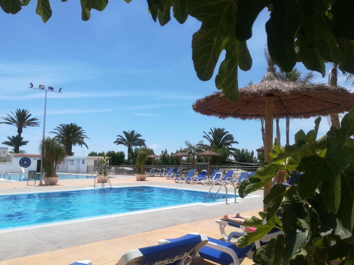 Camping Bahia Santa Pola Buitenkant foto